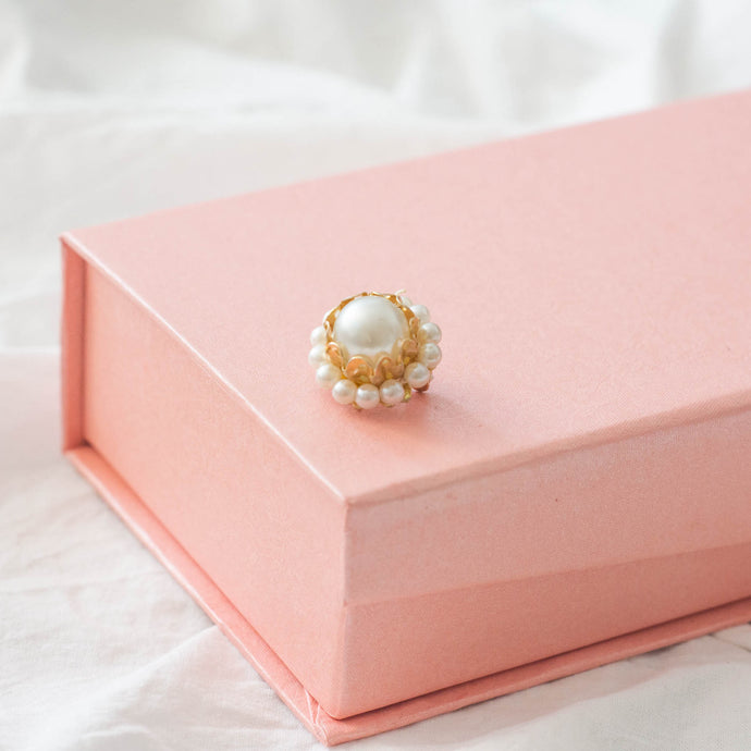 Mini Pearl Pin